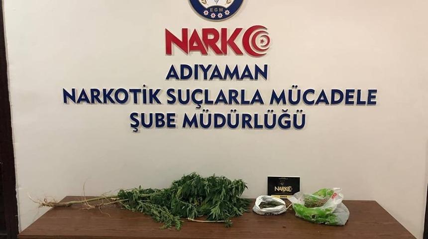 İkamette uyuşturucu ve hint keneviri ele ge&ccedil;irildi