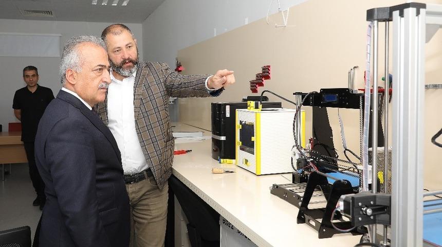 Atat&uuml;rk &Uuml;niversitesi desteğiyle &lsquo;Sıfır Atık Projesi&rsquo;nde &ouml;nemli hamle