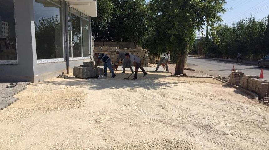 Yeşilyurt Mahallesi&rsquo;nde parke taşı d&ouml;şeme &ccedil;alışması yapıldı