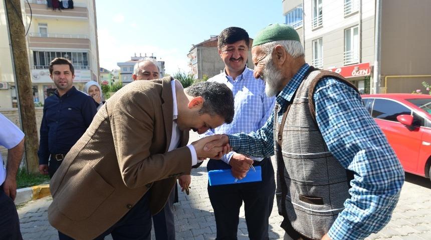 Başkan Eroğlu mahalle sakinleriyle buluştu