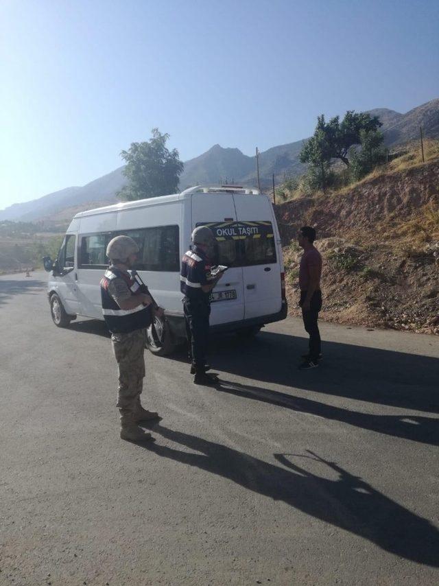 Siirt’te jandarmadan huzur ve güven uygulaması