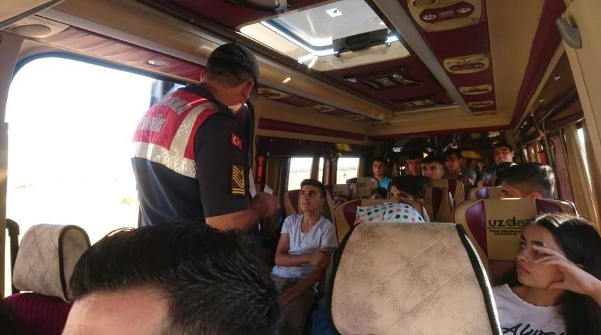 Siirt&rsquo;te jandarmadan huzur ve g&uuml;ven uygulaması