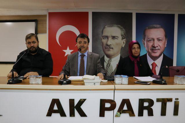 AK Parti Van İl Başkanı: Parti adını kullanarak dolandırıcılık yapanlar tutuklandı