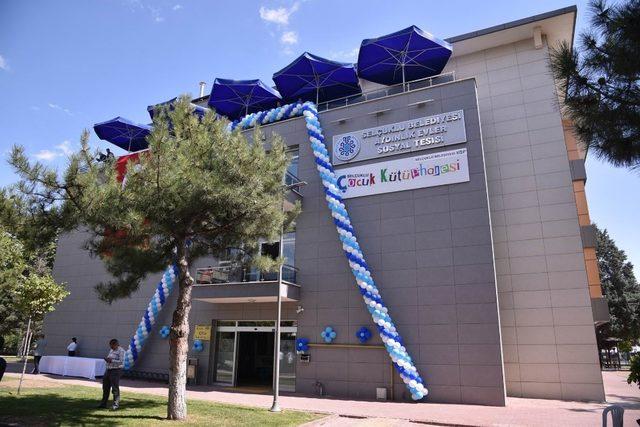 Konya’nın ilk çocuk kütüphanesi Selçuklu’da açıldı
