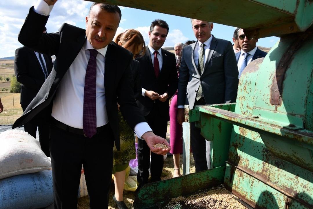 Kadın yetişti, herşey yetişti