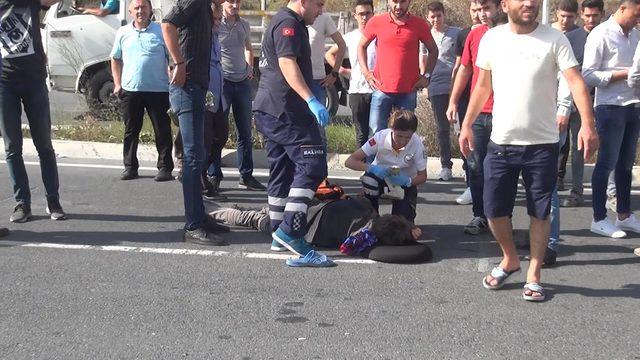 Arnavutköy'de otomobilin çarptığı yaya yaralandı