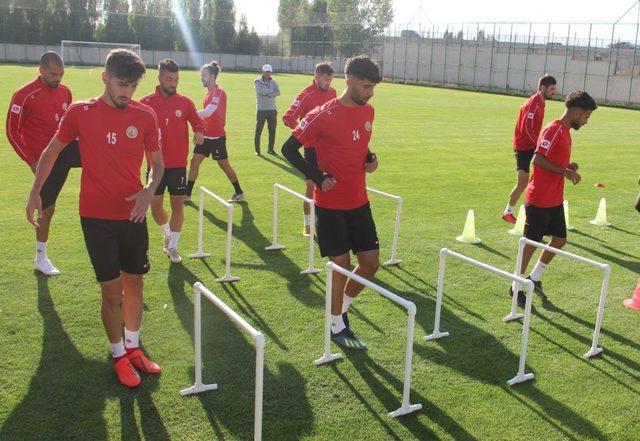 Sivas Belediyespor, Maraş’a hazırlanıyor