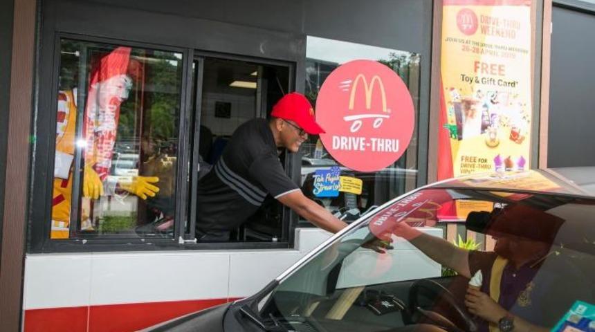 McDonald's'da yapay zeka ile sipariş alacak