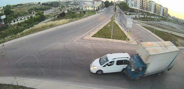 Beylikdüzü'nde husumetli iki grup arasında kavga!  G1