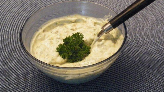 Hardallı Yoğurt Sos