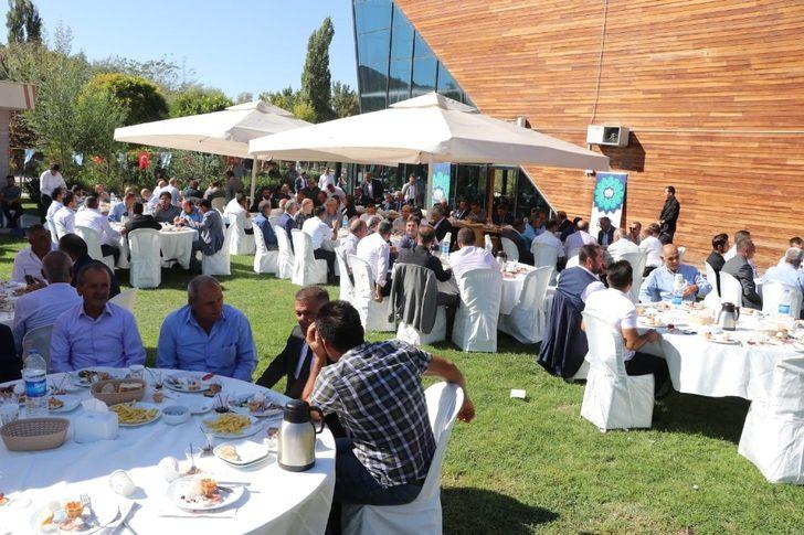 Aksaray’da muhtarlar il protokolü ile istişare toplantısında buluştu G5