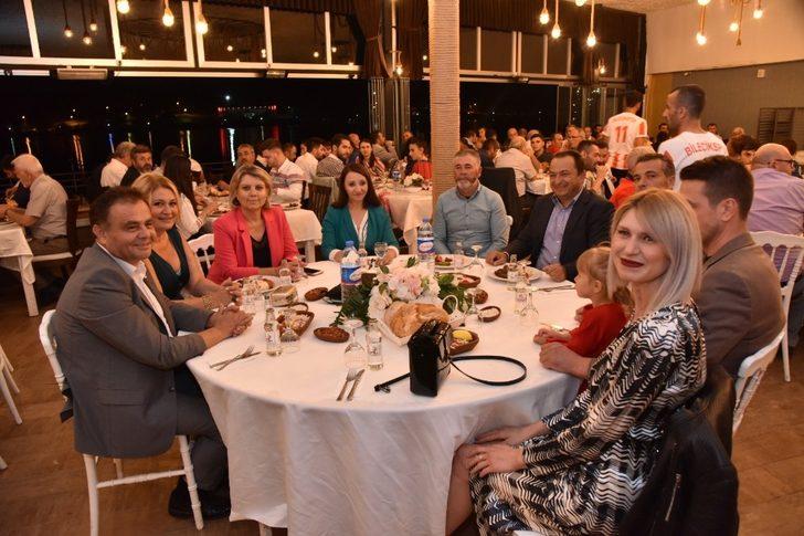 Bilecikspor’dan dayanışma ve tanışma gecesi G2