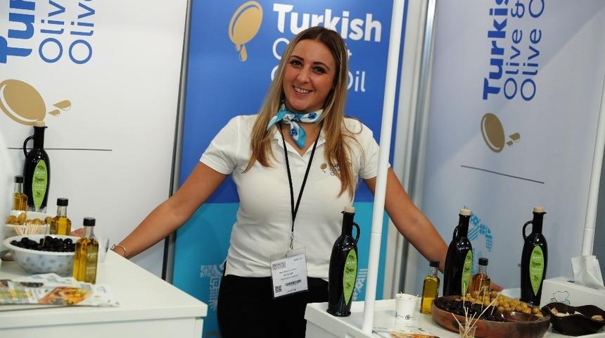 Zeytinyağı ihracat&ccedil;ıları 285 milyon dolarlık İngiltere pazarına g&ouml;z dikti