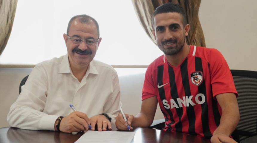 Gazişehir Gaziantep'te Muğdat Çelik ilk yarıyı kapattı