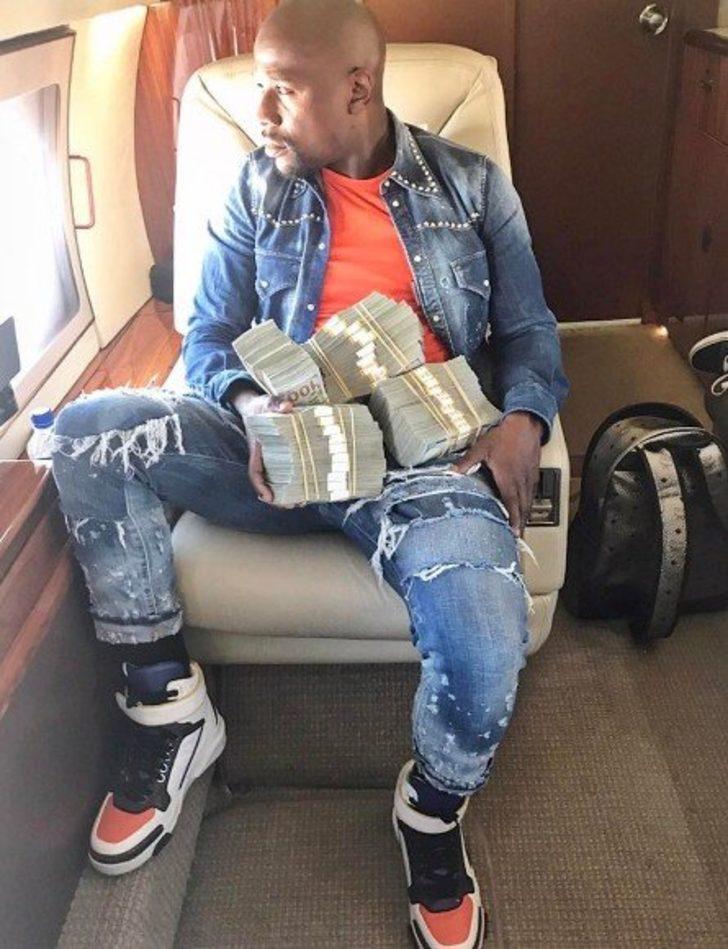 Floyd Mayweather servetine servet kattı! G3