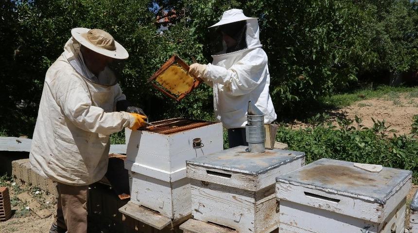 Tarımsal eğitimlerle bilin&ccedil;li ve kaliteli &uuml;retim sağlanıyor