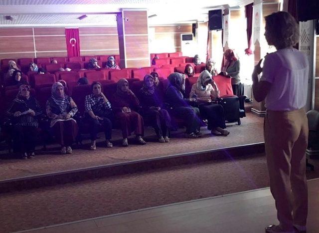 TOGEM’de ‘Kadın Hastalıkları’ semineri