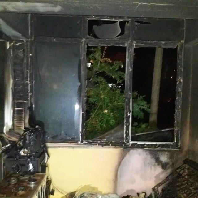 Ev yangınında bir kişi zehirlendi