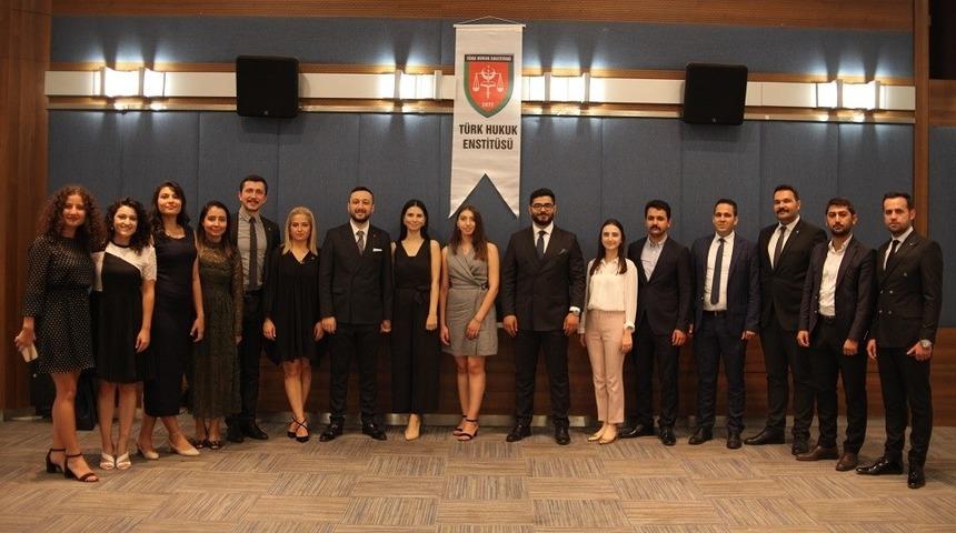 T&uuml;rk Hukuk Enstit&uuml;s&uuml;nden adli yıl programı