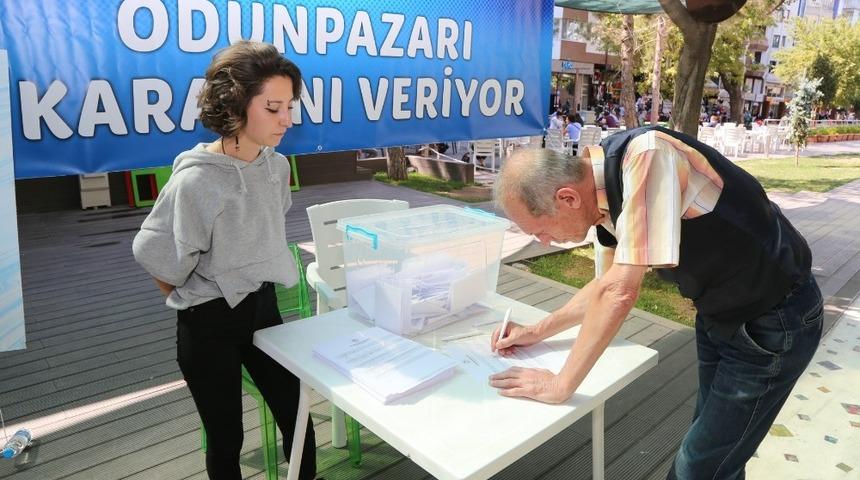 Hamamyolu&rsquo;nda &rsquo;&Ccedil;ay&rsquo; referandumu başladı