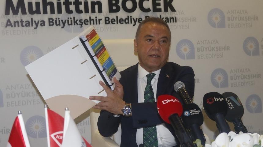 B&ouml;cek, Cumhurbaşkanından 200 milyonluk bor&ccedil;lanma yetkisinin onayını aldı