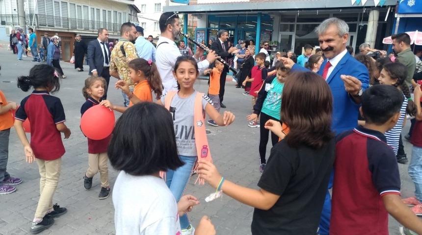 Balya&rsquo;da İlk&ouml;ğretim Haftası kutlandı