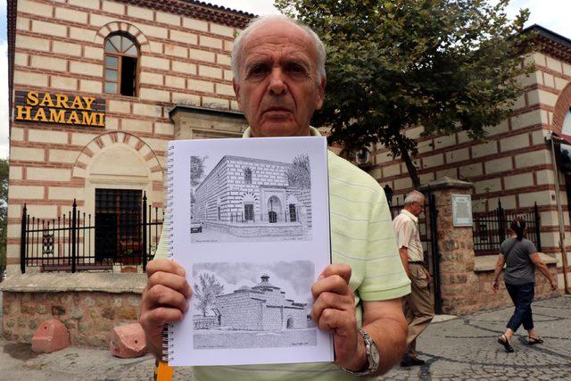 Osmanlı başkentlerindeki tarihi  karakalem  ile &ccedil;iziyor 3