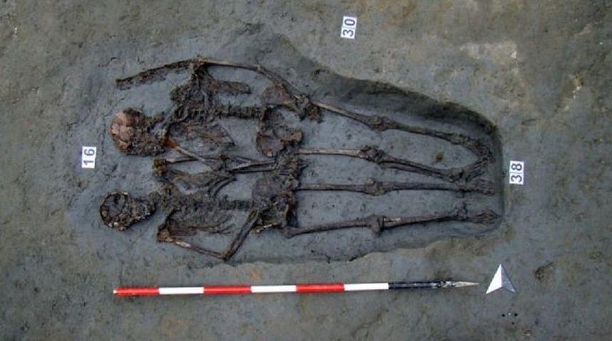 ‘Modenalı âşıklar’ olarak bilinen, el ele tutuşan iskeletler 2 erkeğe aitmiş