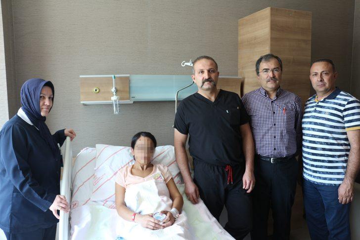 Tıp tarihine geçecek operasyon! Bağırsaktan cinsel organ yapıldı G4