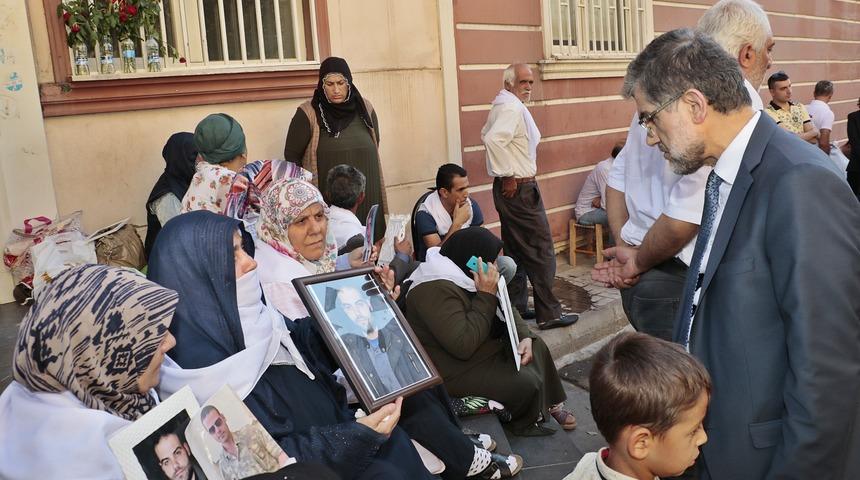 HDP &ouml;n&uuml;ndeki eylemde 10'uncu g&uuml;n (6)
