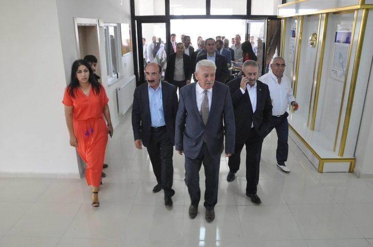 Yüksekova’da Özel Bilim Anadolu Lisesi açıldı G2