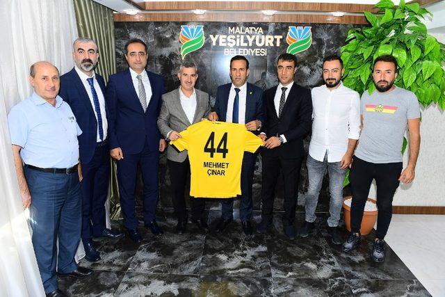 Yeni Malatyaspor yönetiminden Çınar’a ziyaret