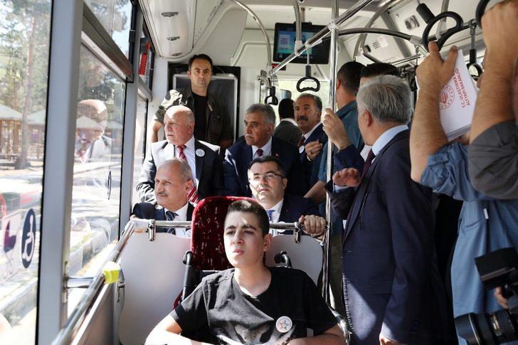 Ulaştırma Bakanı’ndan Erzurum ulaşımına tam puan G2