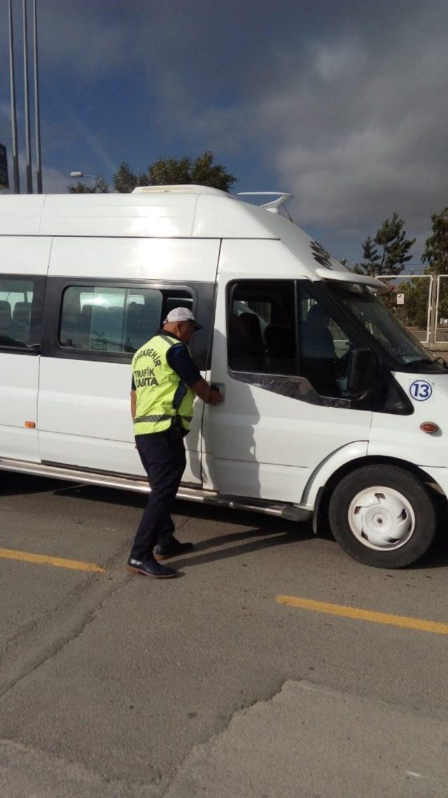 Büyükşehir’den öğrenci servislerine denetim