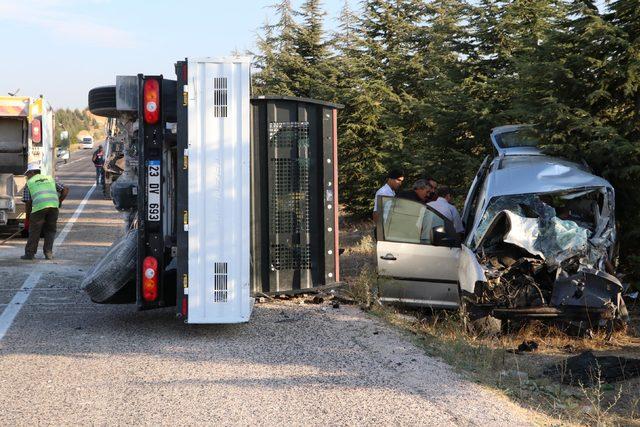 Eskişehir'de kaza: 2 ölü, 2 yaralı