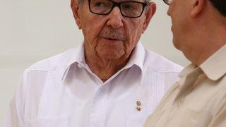 Twitter'dan peş peşe Küba kararları! Aralarında Raul Castro da var