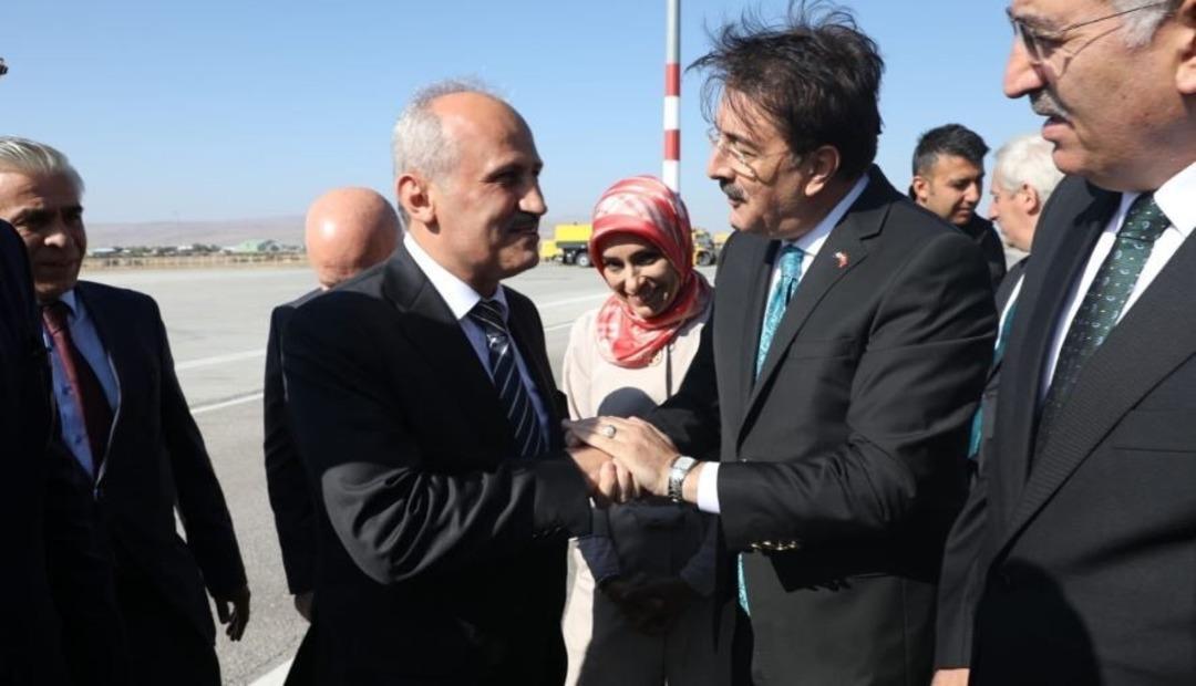 Milletvekili Aydemir: &ldquo;Erzurum ulaşımda altın &ccedil;ağını yaşıyor&rdquo;