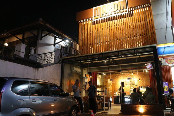 Altın kaplama baklava fiyatıyla dudak uçuklattı G2