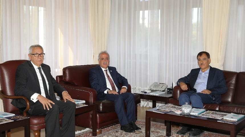 Atatürk Üniversitesi Esav İle Erzurum Tanıtım Günleri için bir araya geldi