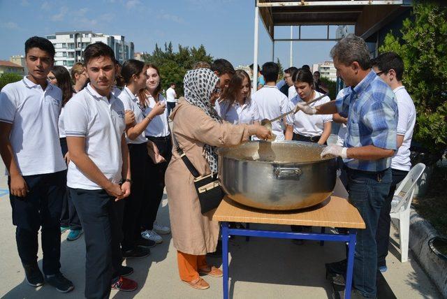 Alp Oğuz Anadolu Lisesi’nde aşure etkinliği