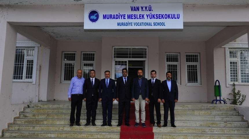 Rektör Şevli, Muradiye MYO’yu ziyaret etti