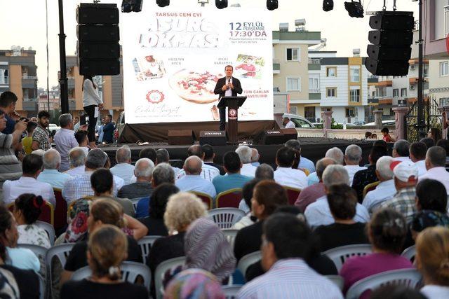 Seçer, Tarsus’ta ’Aşure Lokması’ etkinliğine katıldı