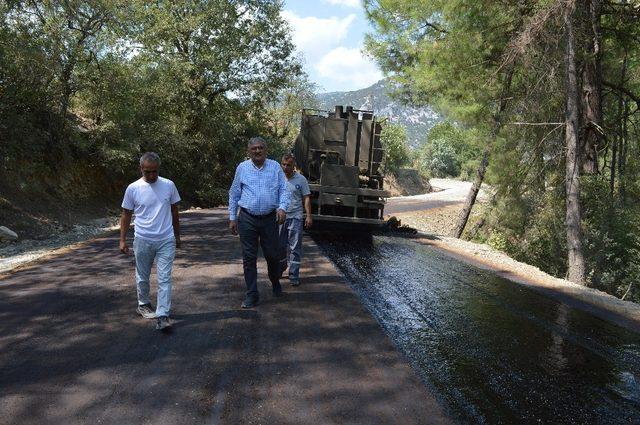 Büyükşehir’den Manavgat kırsalına asfalt