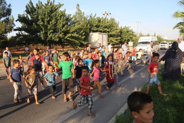 Servis verilmeyince, mahalledeki 150 öğrenci okula başlayamadı