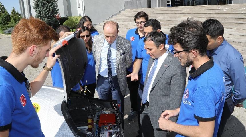 Voltacar Ekibi Rekt&ouml;r &Ccedil;alış&rsquo;ı Ziyaret Etti