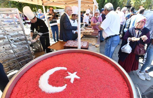 Büyükşehir’den Muharrem Ayında Ankaralılara aşure ikramı