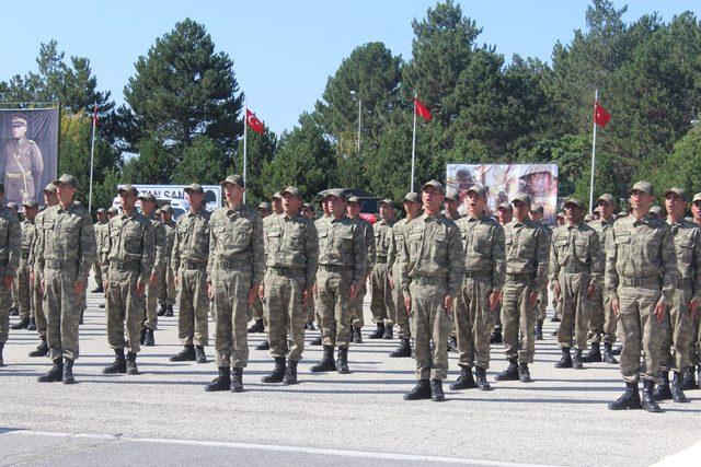 Sivas'ta, 730 sözleşmeli er yemin etti