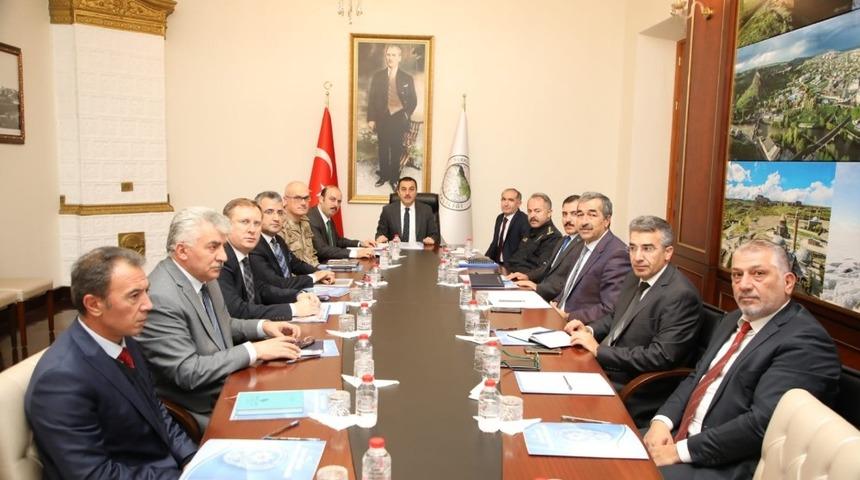 Kars’ta üniversite güvenlik koordinasyon toplantısı yapıldı