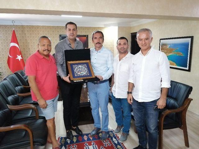 TÜRSAB, Kemer Kaymakamı Murtaza Dayanç ile turizmi konuştu