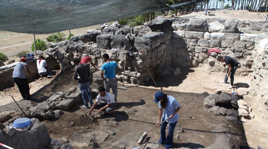 Tatarlı Höyüğünde tarihi protokol